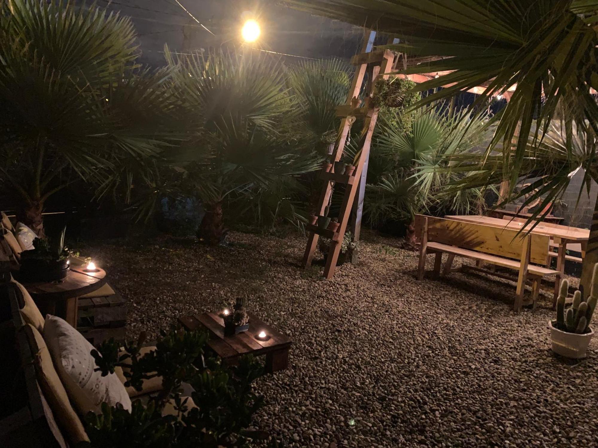 バルセロナNice Little Houseアパートメント エクステリア 写真