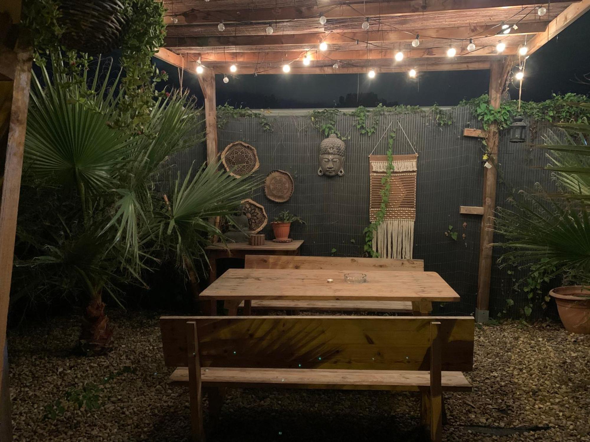 バルセロナNice Little Houseアパートメント エクステリア 写真